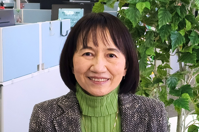 庄司 京美氏