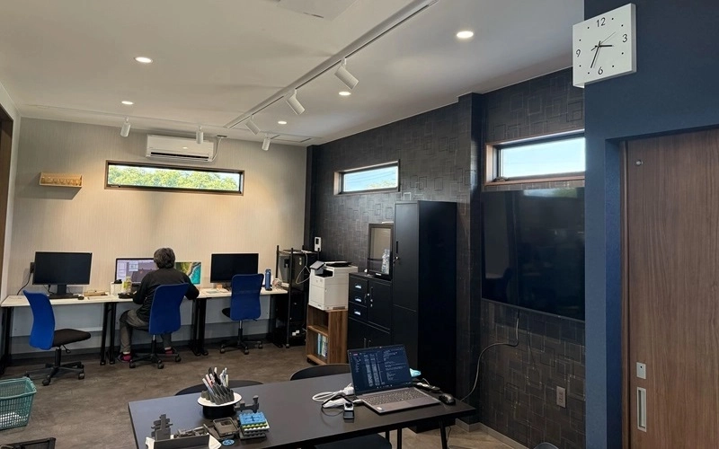 スザキ工業所のオフィスの写真