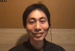★堤さん.png