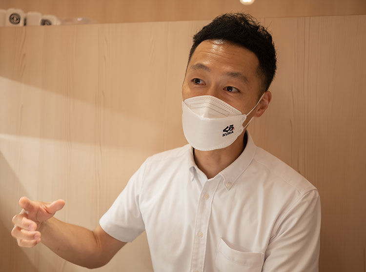 小坂氏