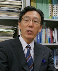 坂本教授写真8_リサイズ.jpg