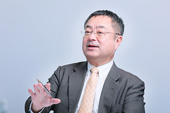 蜂谷勝弘氏の写真