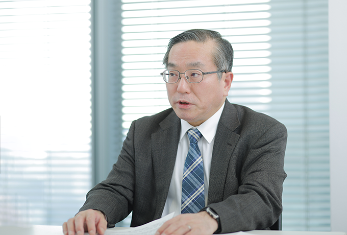 鈴木英二郎氏の写真