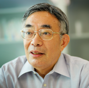 八代 尚宏 特命教授