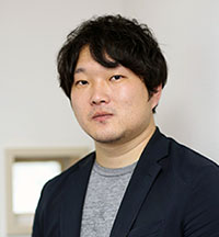 profile_suzuki.jpg