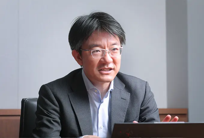 竹内達也氏インタビューの様子1