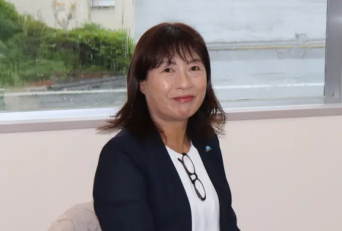 谷萩寛子氏の写真