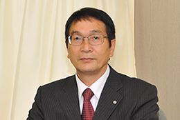 大槌町前町長　碇川 豊氏