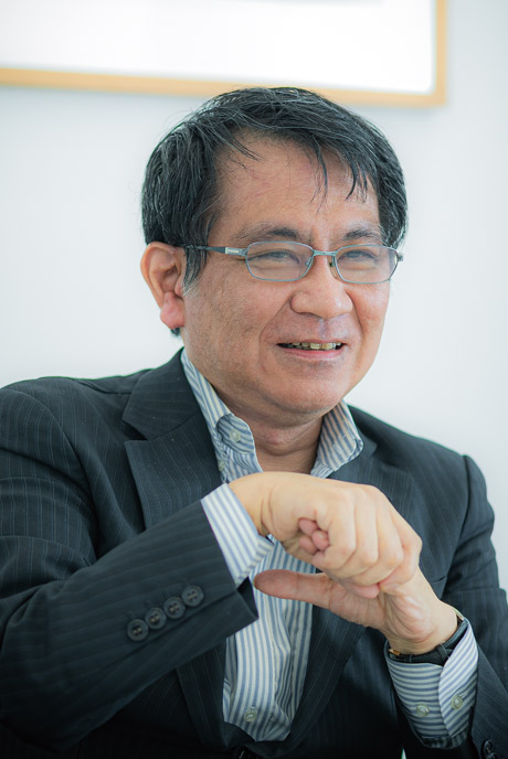 鶴見太郎氏