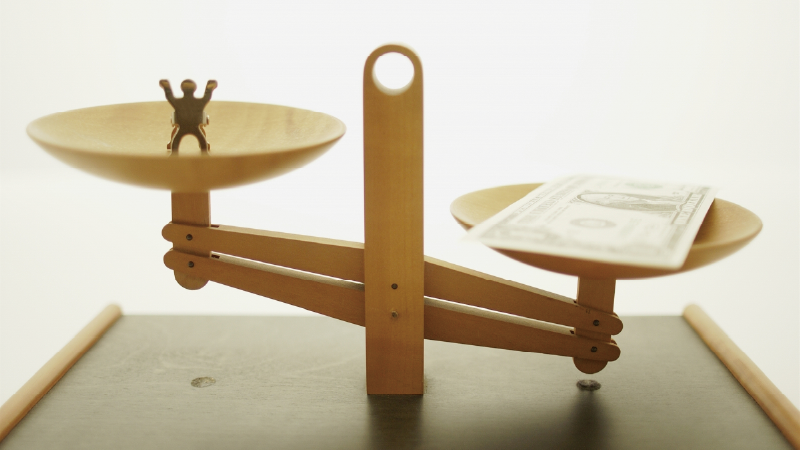 給与半額でもリモート勤務がいい？柔軟な働き方が報酬より重視される時代の画像