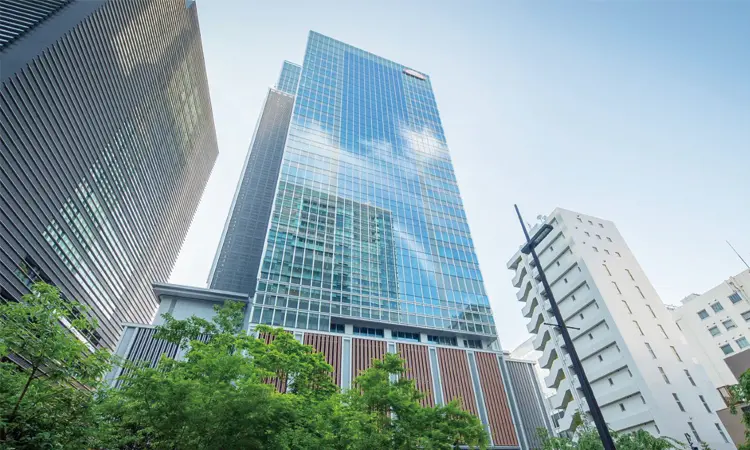 日本橋に開設したグローバル本社の外観写真