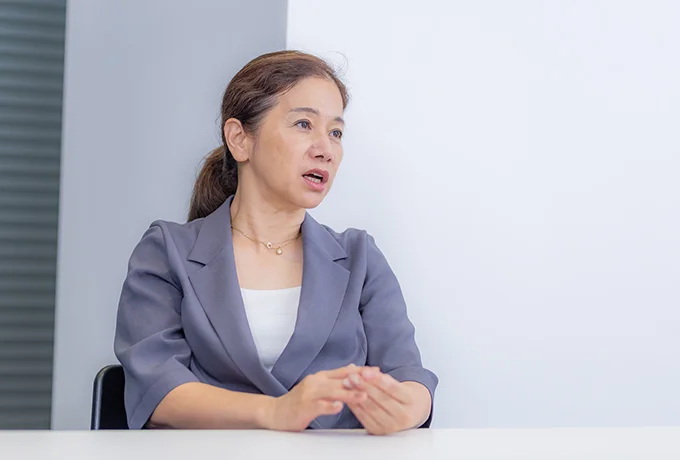 石原直子氏