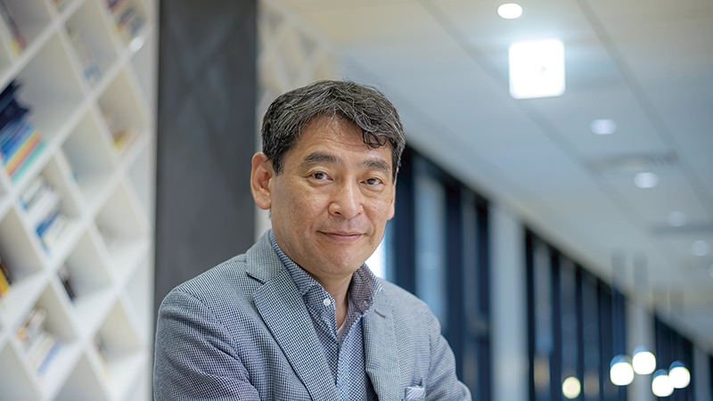 青嶋 稔氏